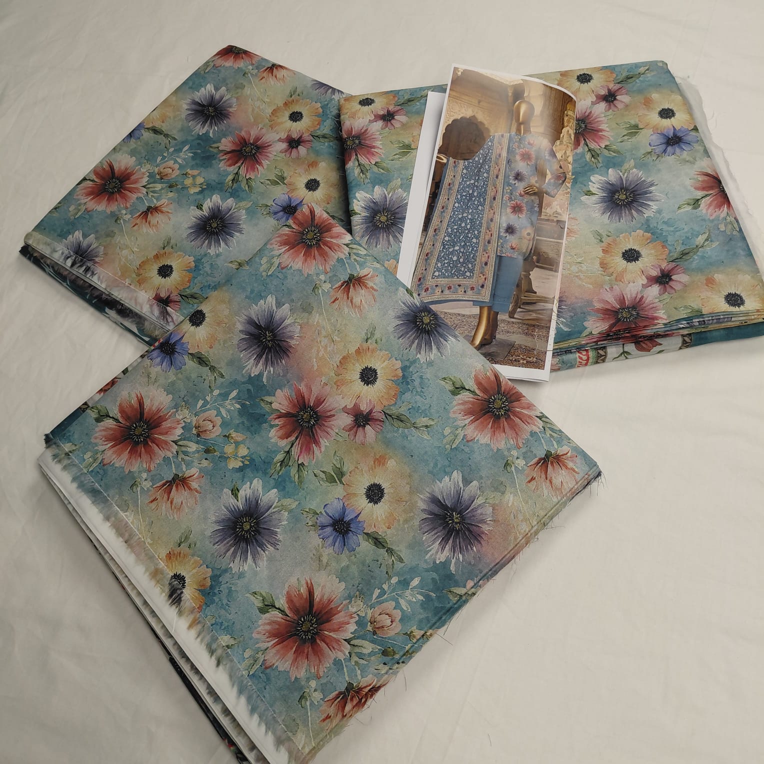 Lawn 3pc Printed Tie n Die Daisy Flowers