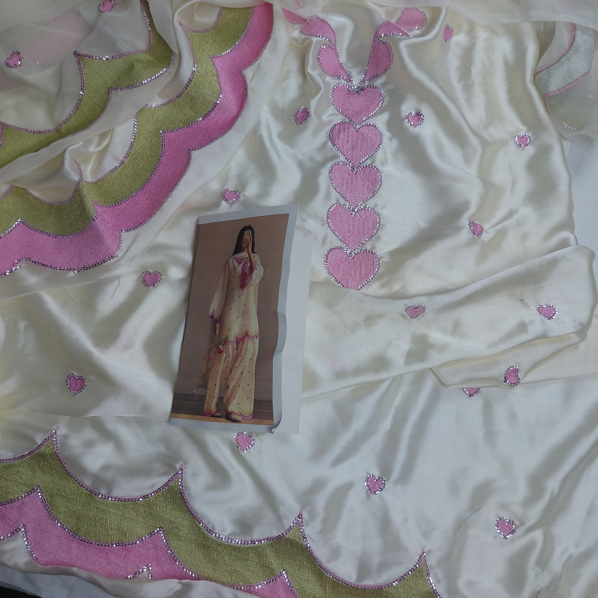3pc silk pink hearts