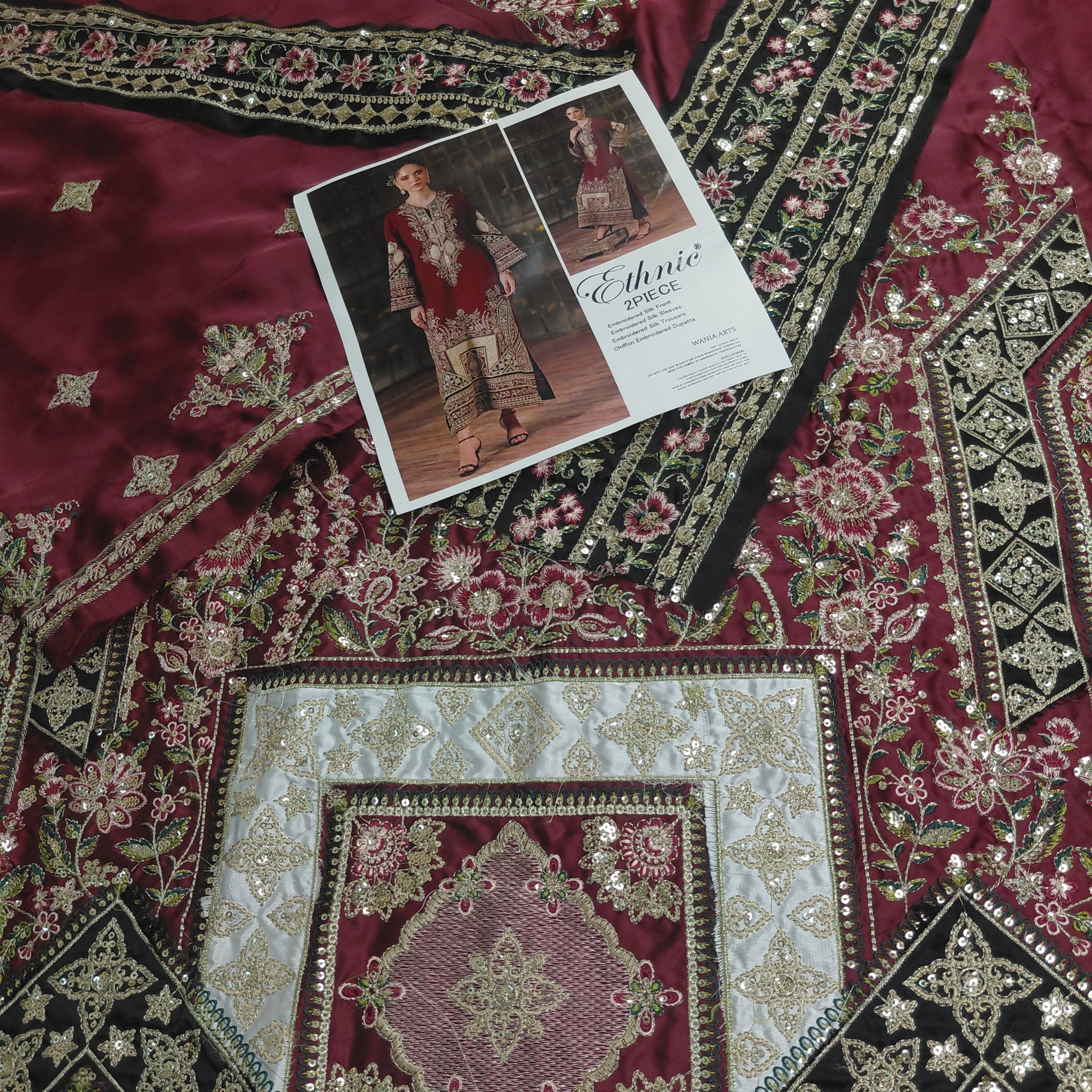 2pc silk eth square maroon